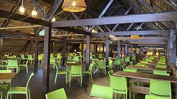 Hotel Amazon by On Vacation