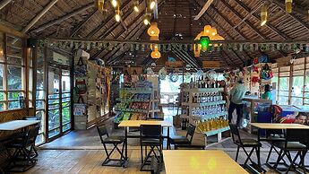 Hotel Amazon by On Vacation