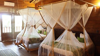 Hotel On Vacation Amazon