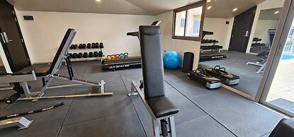 Jounieh Suites Hotel