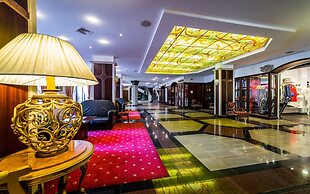 Helena Sands Hotel