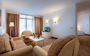 Helena Sands Hotel