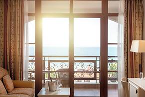 Helena Sands Hotel