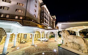 Helena Sands Hotel