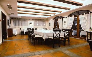 Helena Sands Hotel