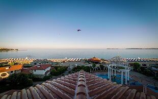 Helena Sands Hotel