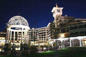 Helena Sands Hotel
