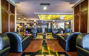 Helena Sands Hotel
