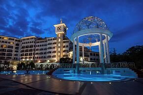 Helena Sands Hotel