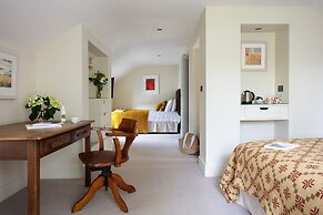 The Plume of Feathers