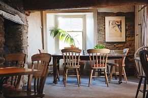 The Plume of Feathers