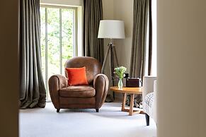 The Plume of Feathers