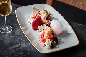 The Plume of Feathers