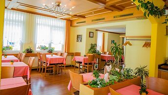 Hotel Heilquelle