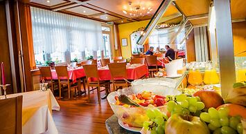Hotel Heilquelle