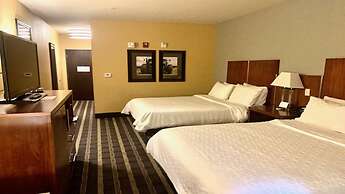 Holiday Inn Express & Suites Perry-National Fairground Area #34 by IHG