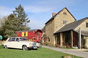 Haselbury Mill Hotel and Restaurant