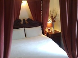 Haselbury Mill Hotel and Restaurant