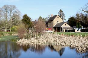Haselbury Mill Hotel and Restaurant