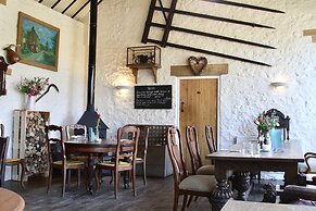 Haselbury Mill Hotel and Restaurant