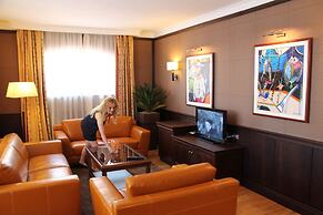 Helena VIP Villas and Suites
