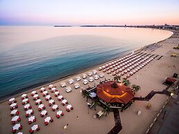 Helena VIP Villas and Suites