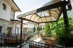 Helena VIP Villas and Suites