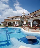 Helena VIP Villas and Suites