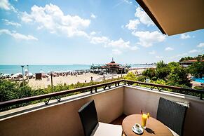 Helena VIP Villas and Suites