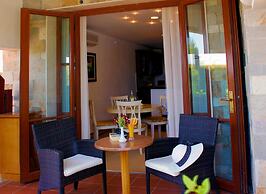 Helena VIP Villas and Suites