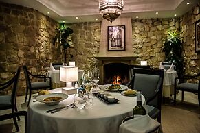 Four Seasons Country Club