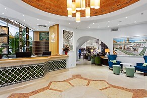 Four Seasons Country Club