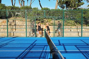 Four Seasons Country Club