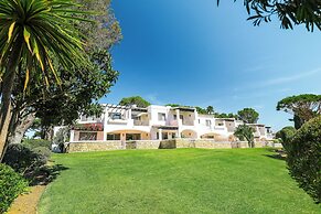 Four Seasons Country Club