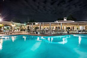 Four Seasons Country Club