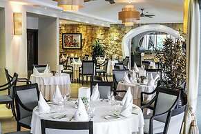 Four Seasons Country Club