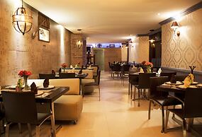 Plaza Gallery Hotel & Boutique