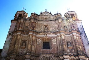 Plaza Gallery Hotel & Boutique