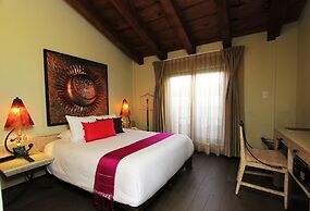 Plaza Gallery Hotel & Boutique