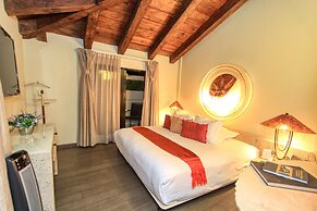 Plaza Gallery Hotel & Boutique