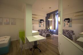 1926 Designed Apartments Hotel