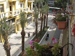 1926 Designed Apartments Hotel