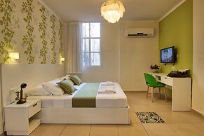 1926 Designed Apartments Hotel