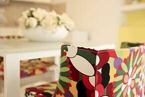 1926 Designed Apartments Hotel