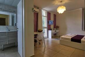 1926 Designed Apartments Hotel