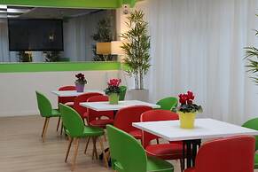 1926 Designed Apartments Hotel