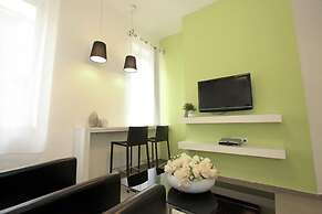 1926 Designed Apartments Hotel