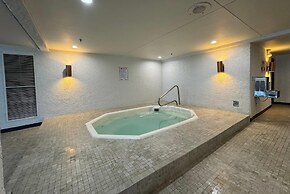 Chateau Hotel and Conference Center