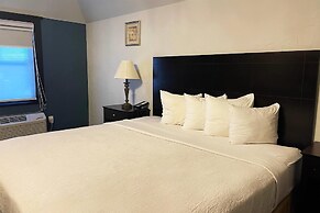 Chateau Hotel and Conference Center