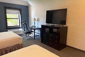 Chateau Hotel and Conference Center